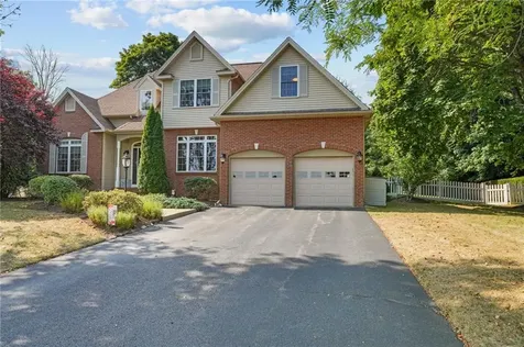 108 Moswansicut Lake Drive Scituate RI 02857