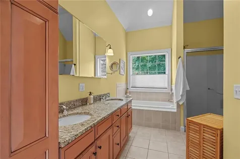 108 Moswansicut Lake Drive Scituate RI 02857