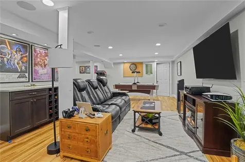 108 Moswansicut Lake Drive Scituate RI 02857