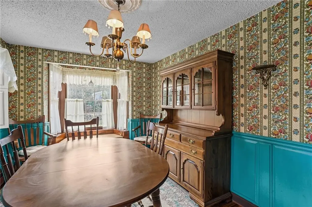 118 Hopkins Avenue Johnston RI 02919