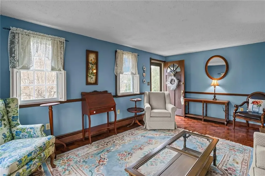 118 Hopkins Avenue Johnston RI 02919