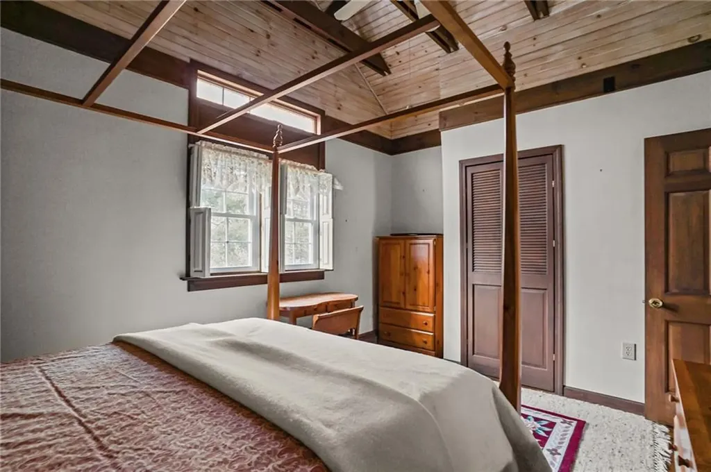 118 Hopkins Avenue Johnston RI 02919