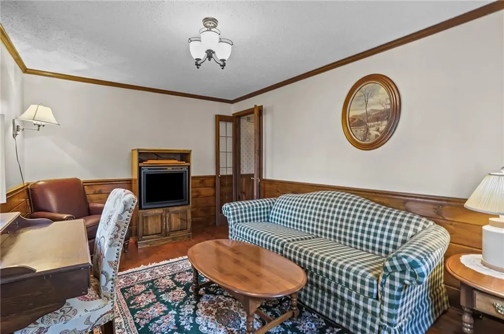 118 Hopkins Avenue Johnston RI 02919
