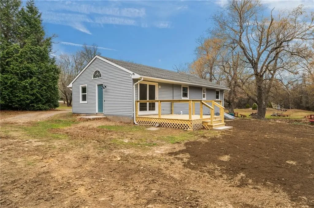 134 Church Street Westerly RI 02808