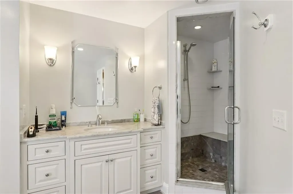 13 Orchid Trail Coventry RI 02816