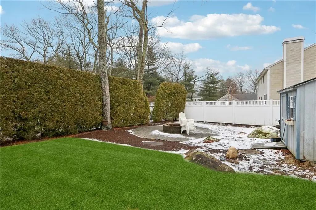 13 Orchid Trail Coventry RI 02816