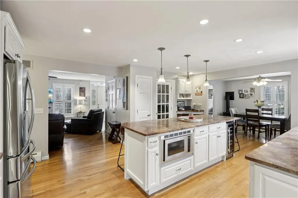 13 Orchid Trail Coventry RI 02816