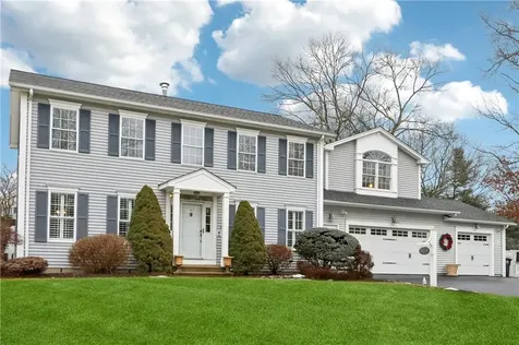 13 Orchid Trail Coventry RI 02816