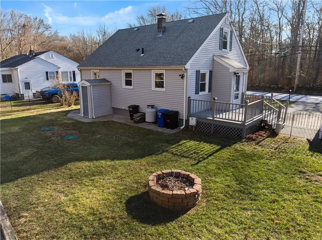 214 Souza Road Tiverton RI 02878