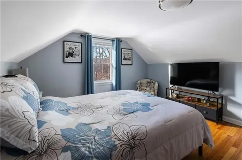 214 Souza Road Tiverton RI 02878