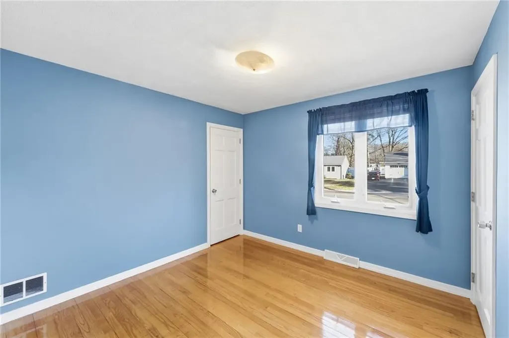 45 Diamond Hill Road Warwick RI 02886