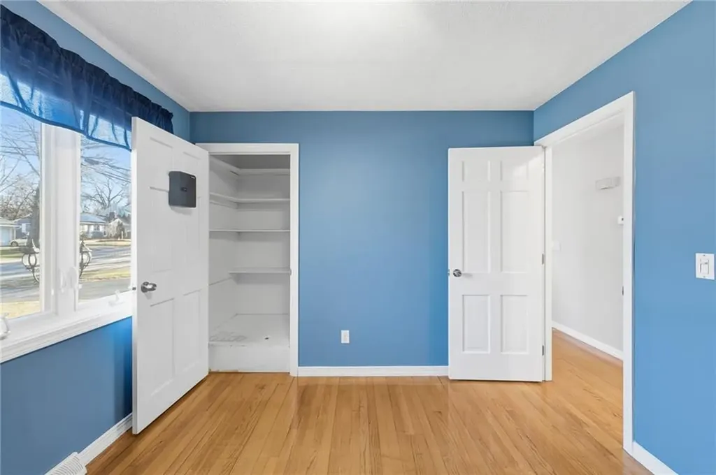 45 Diamond Hill Road Warwick RI 02886