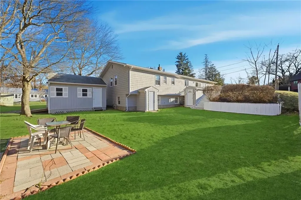 45 Diamond Hill Road Warwick RI 02886