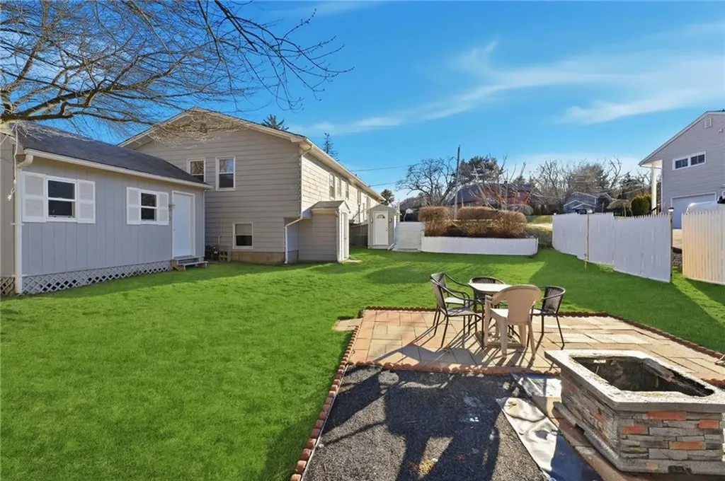 45 Diamond Hill Road Warwick RI 02886