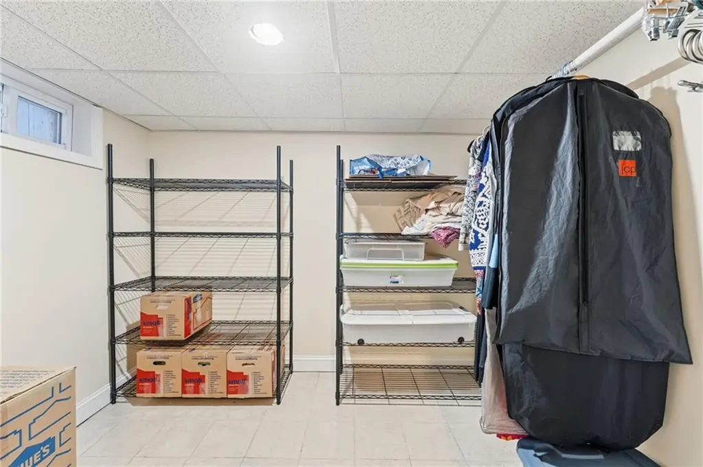 95 Washburn Avenue East Providence RI 02916