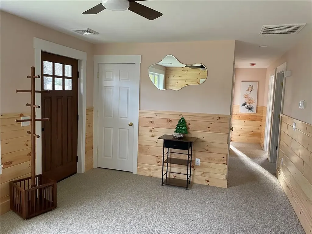 14 Douglas Circle Smithfield RI 02828