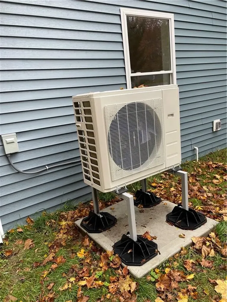 14 Douglas Circle Smithfield RI 02828