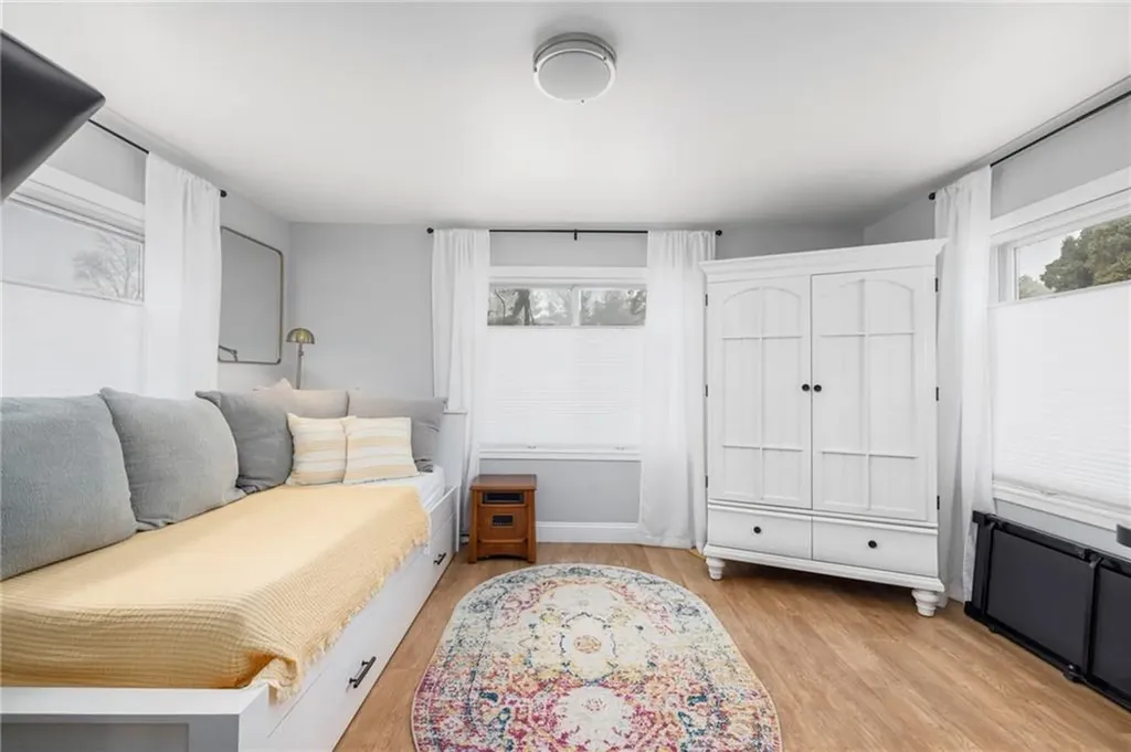 88 Hess Avenue Warwick RI 02889