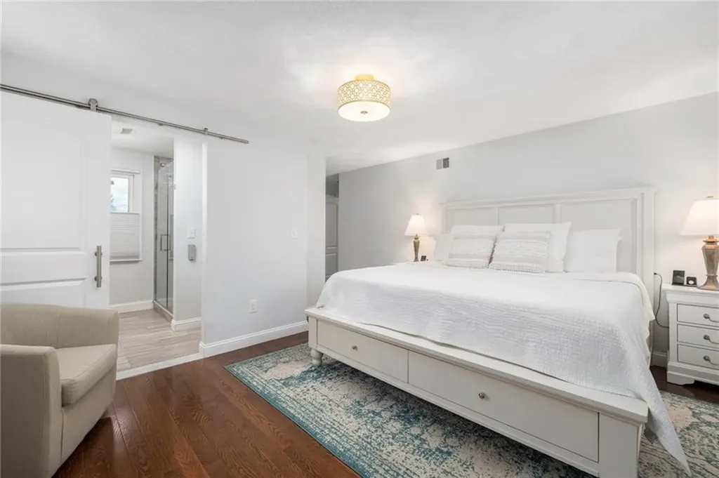 88 Hess Avenue Warwick RI 02889