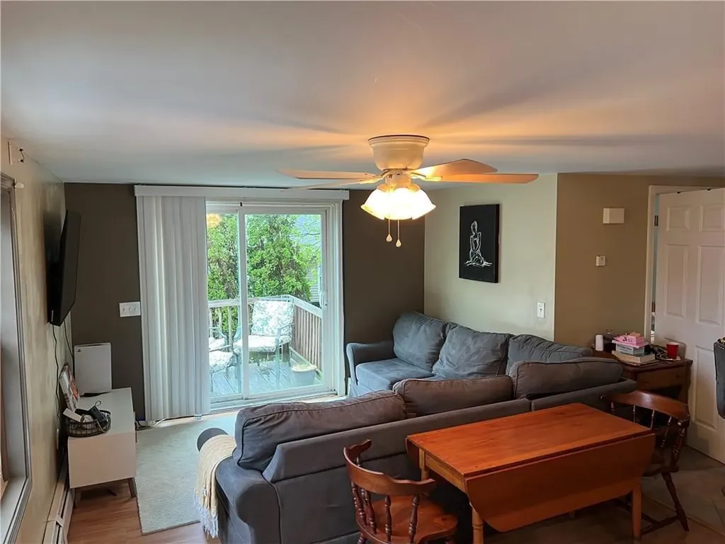 125 Read Avenue Coventry RI 02816