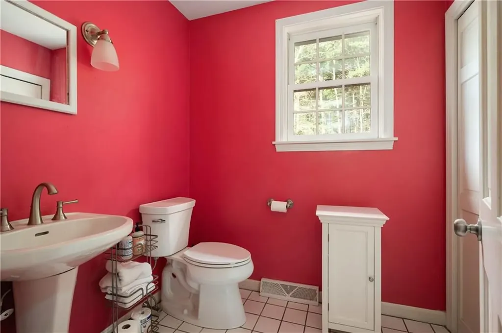38 Clark Road Smithfield RI 02917