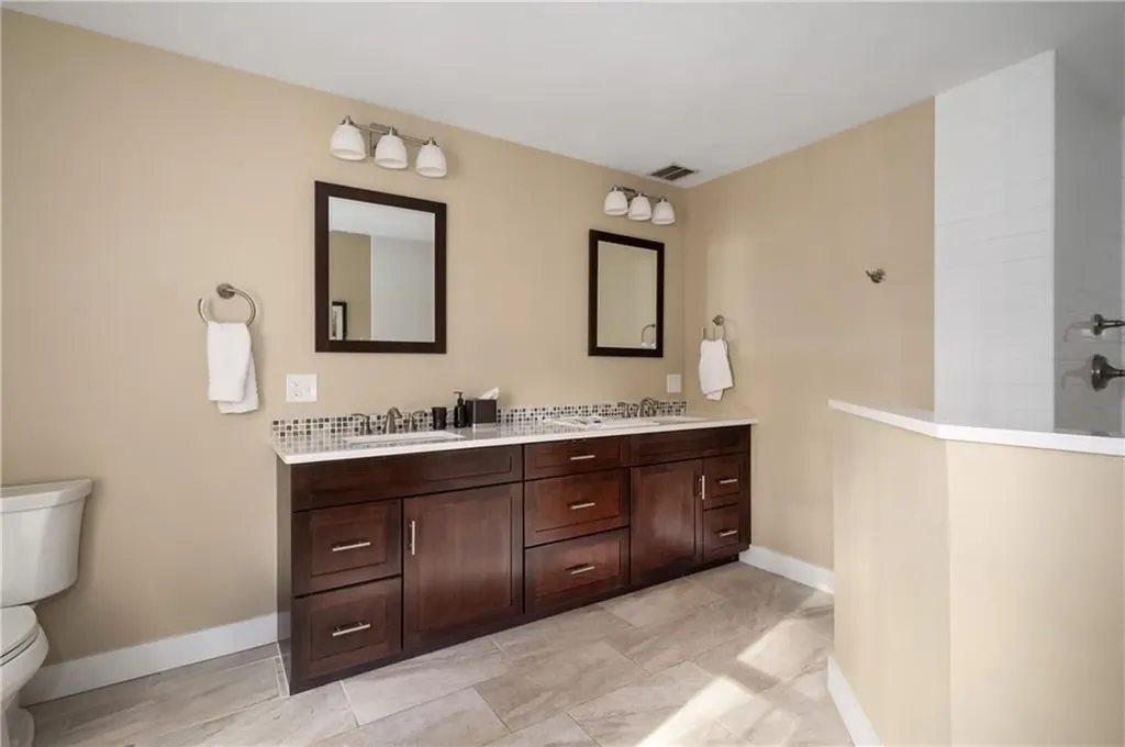 38 Clark Road Smithfield RI 02917