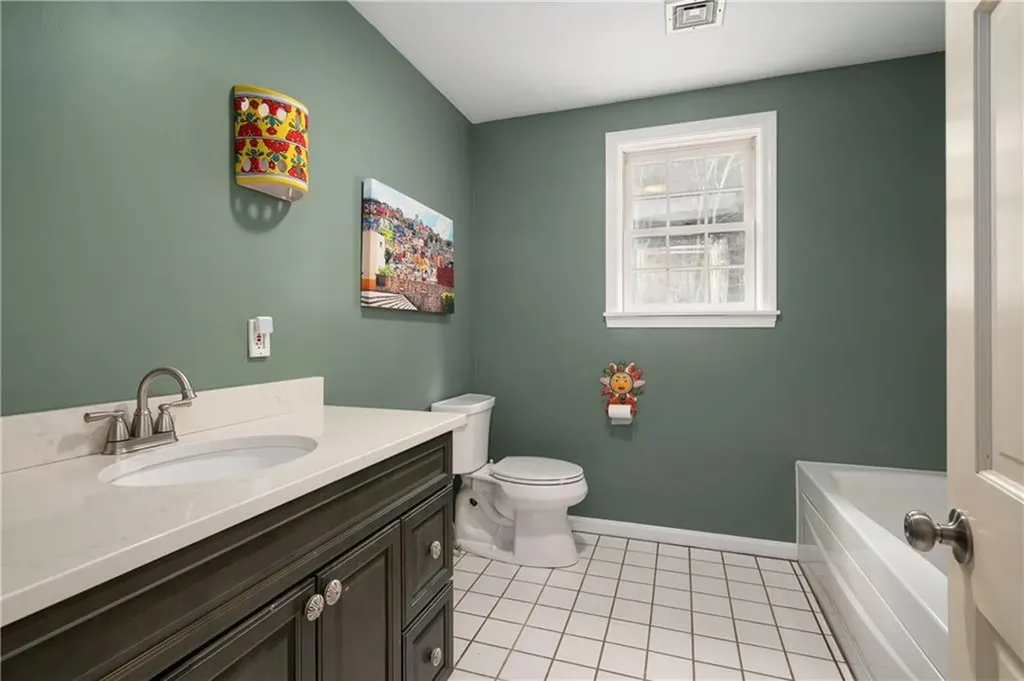 38 Clark Road Smithfield RI 02917