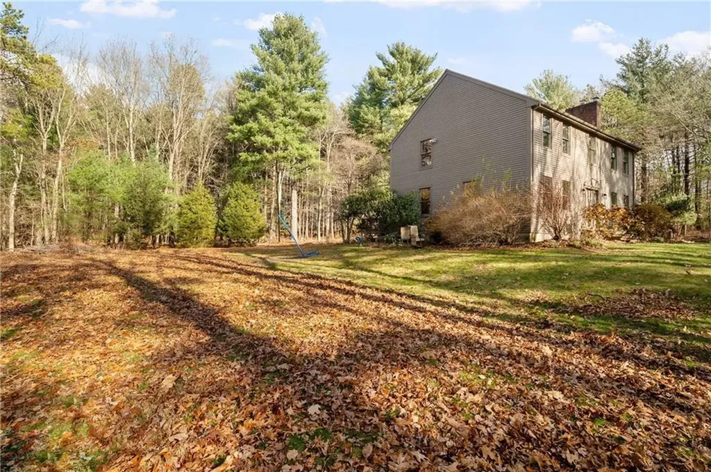 38 Clark Road Smithfield RI 02917