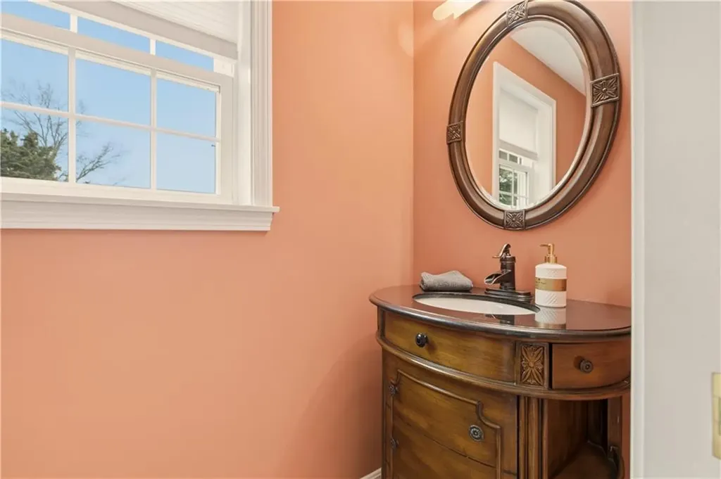 42 Lewis Street Tiverton RI 02878