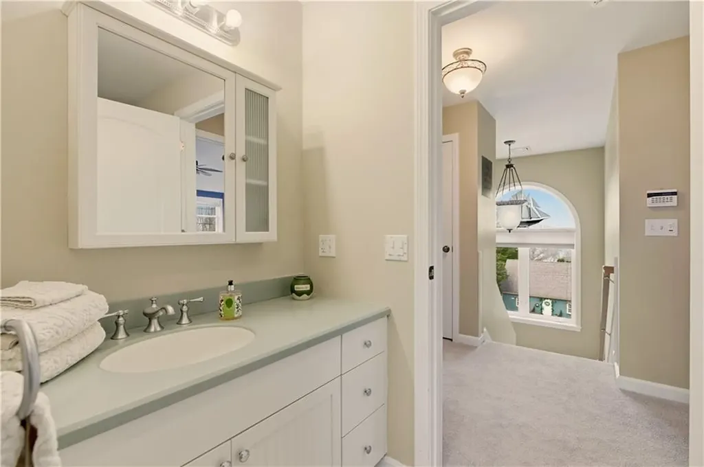 42 Lewis Street Tiverton RI 02878