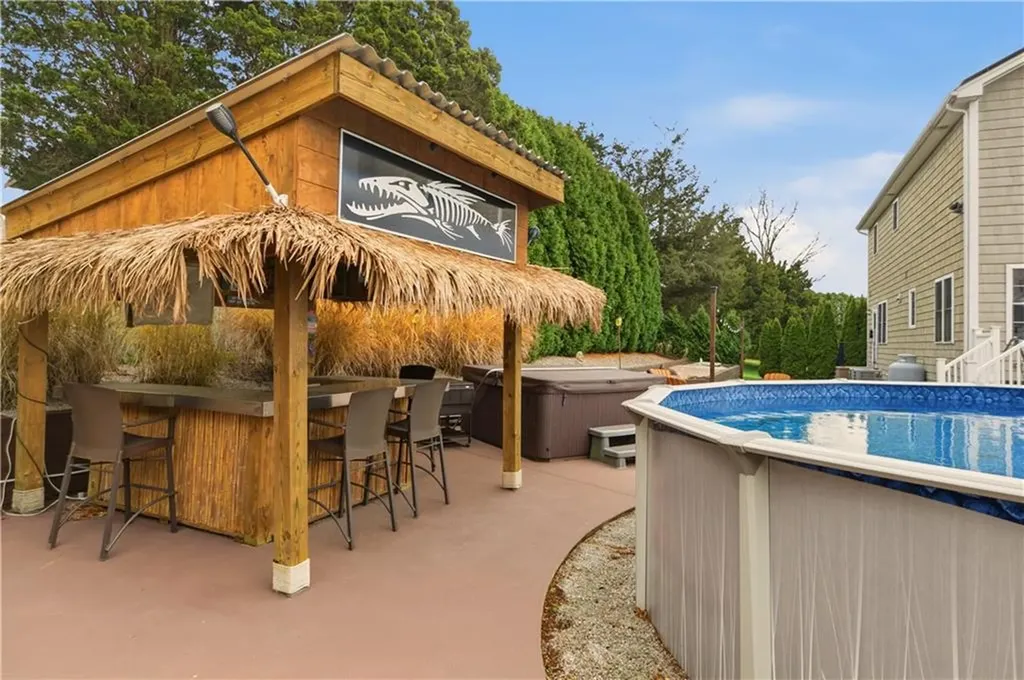 42 Lewis Street Tiverton RI 02878