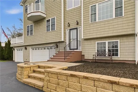 42 Lewis Street Tiverton RI 02878