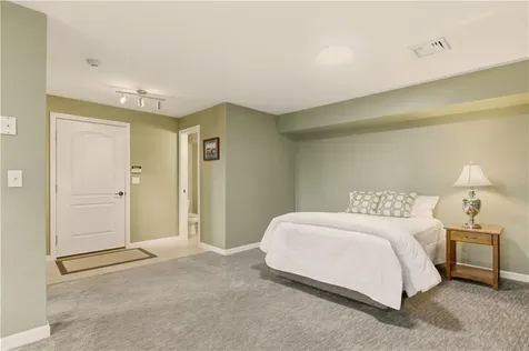 42 Lewis Street Tiverton RI 02878