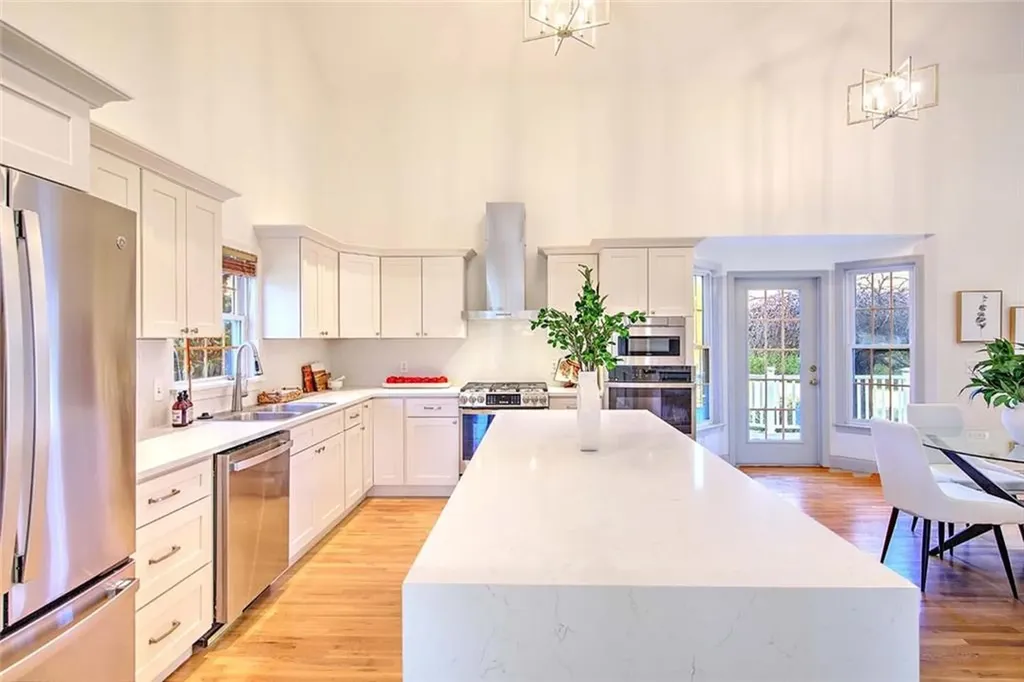 6 Grandstand Drive Lincoln RI 02865