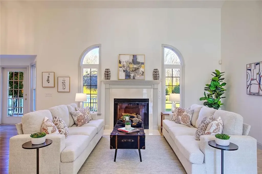 6 Grandstand Drive Lincoln RI 02865