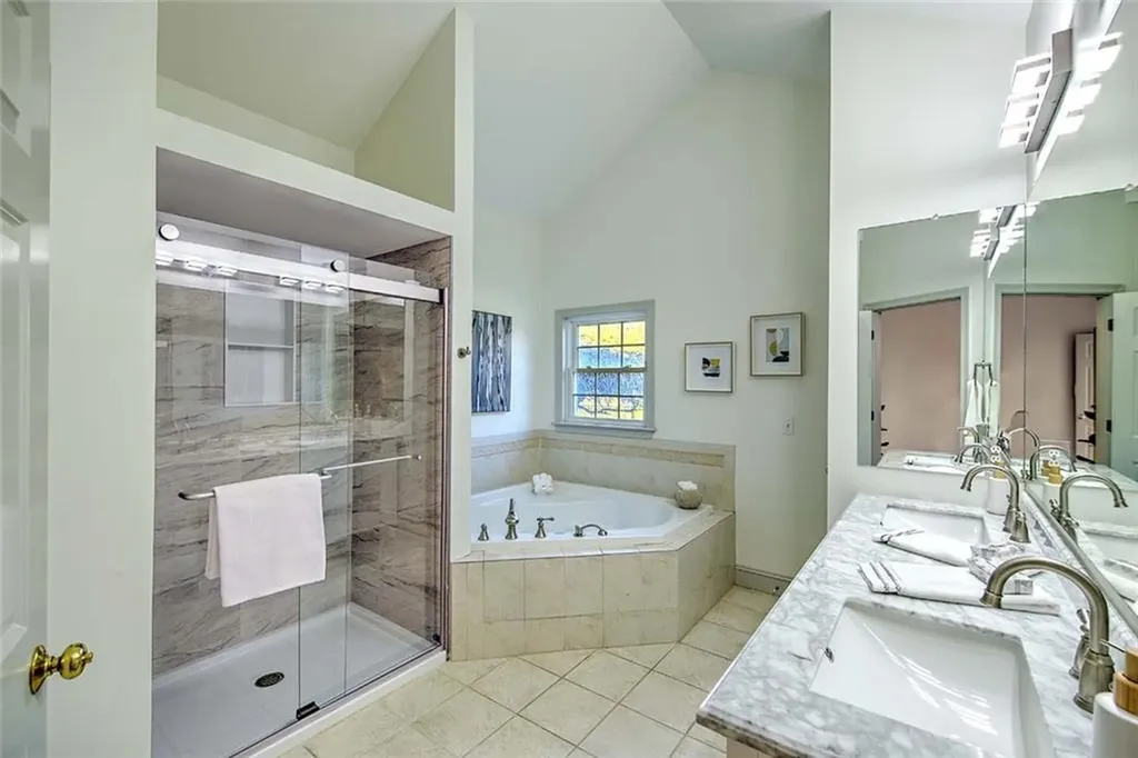 6 Grandstand Drive Lincoln RI 02865