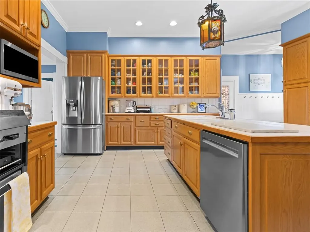 51 Hesper Drive Warwick RI 02818