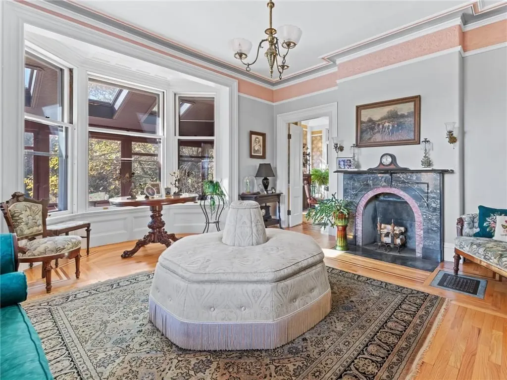 51 Hesper Drive Warwick RI 02818