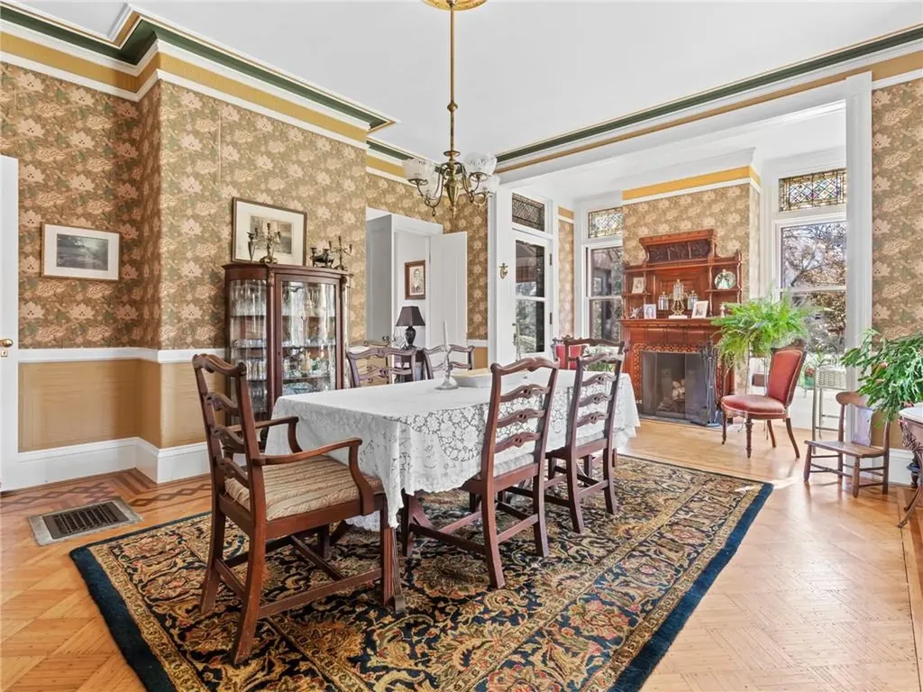 51 Hesper Drive Warwick RI 02818