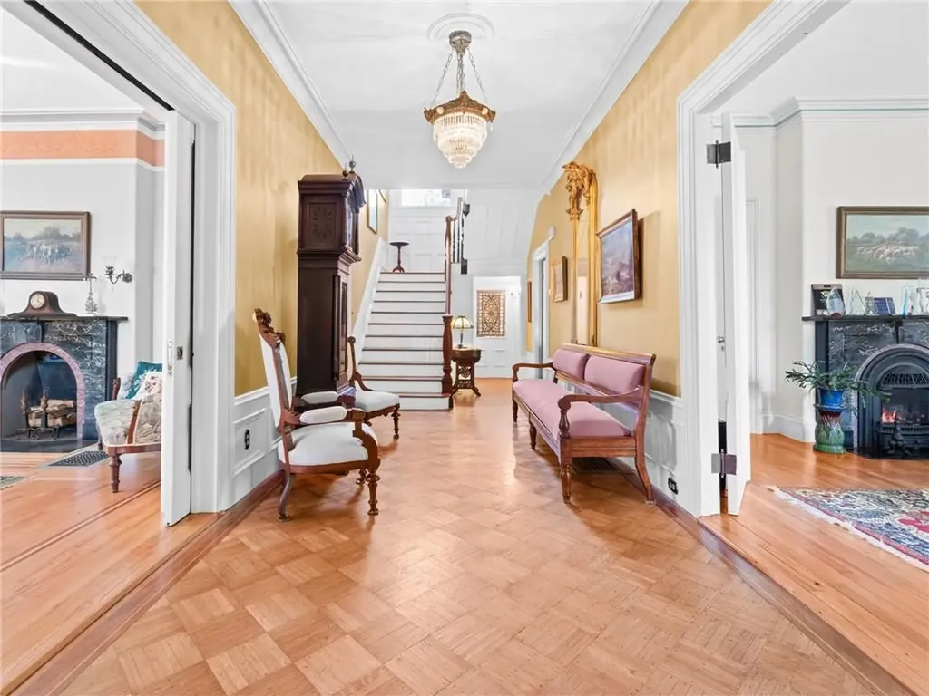 51 Hesper Drive Warwick RI 02818