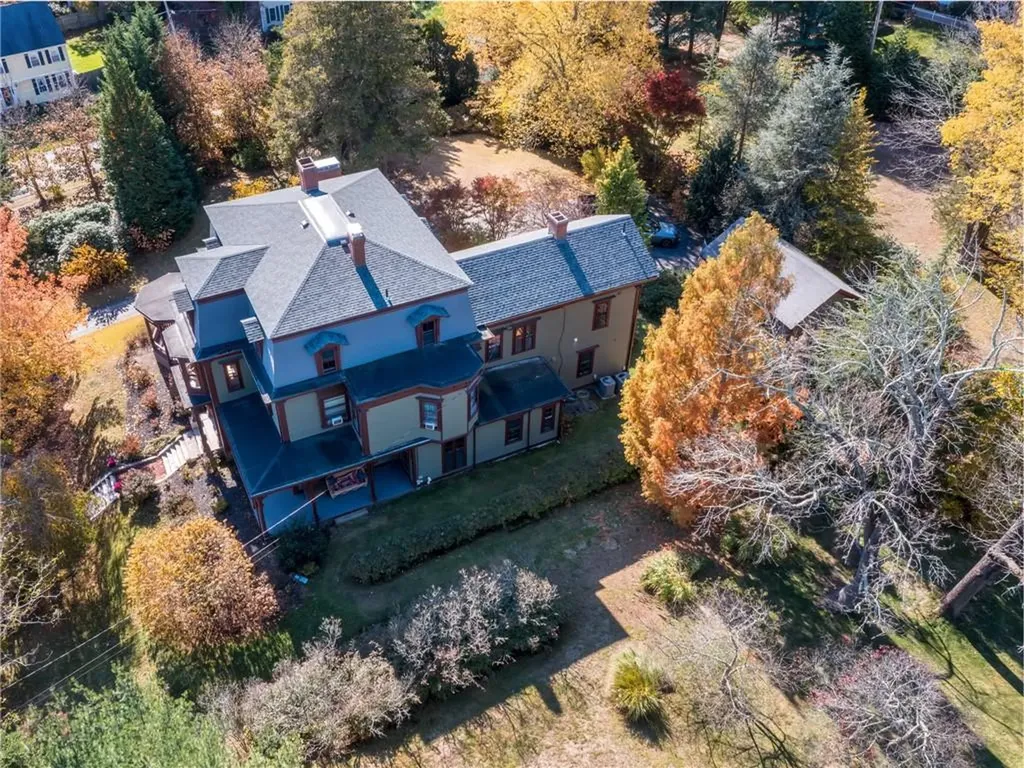 51 Hesper Drive Warwick RI 02818