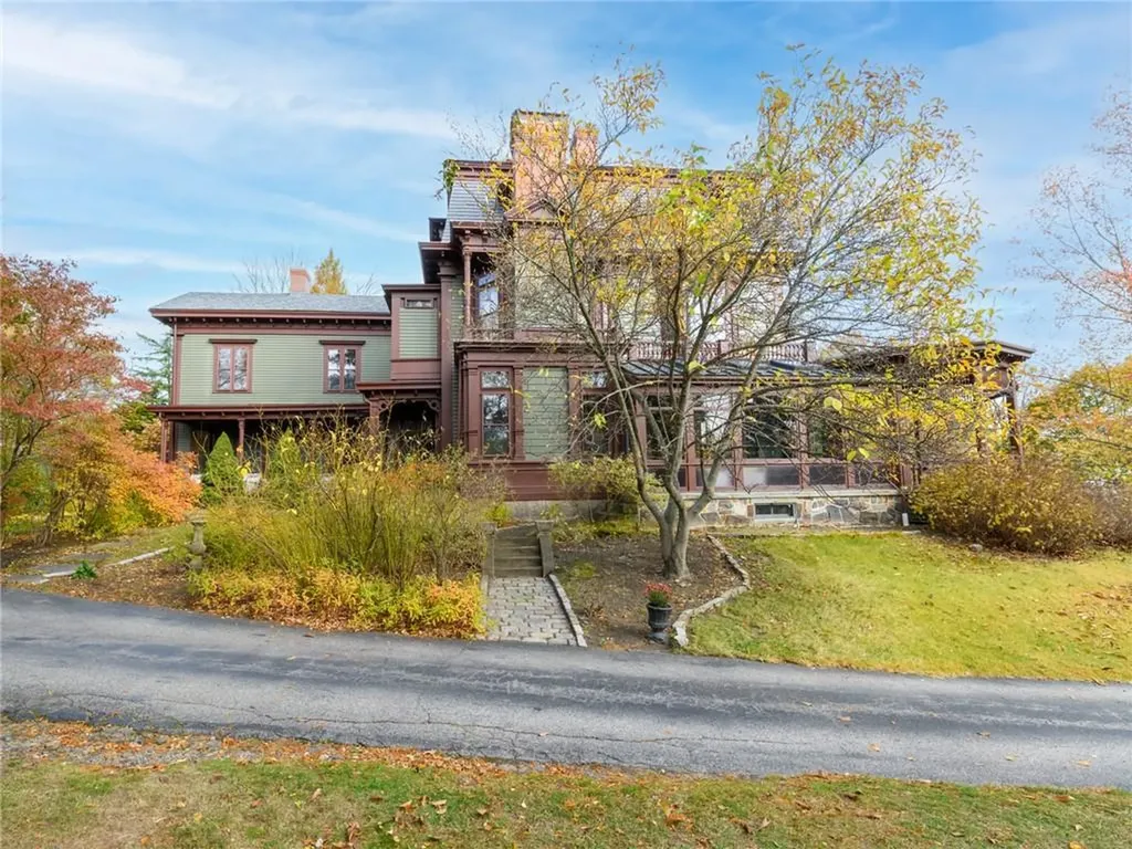 51 Hesper Drive Warwick RI 02818