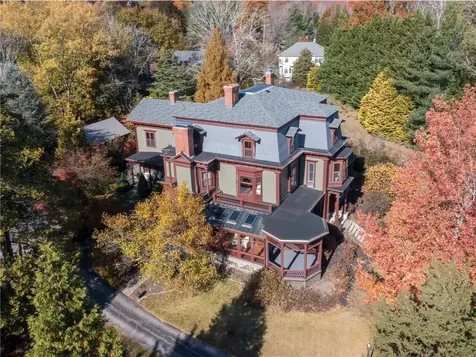 51 Hesper Drive Warwick RI 02818