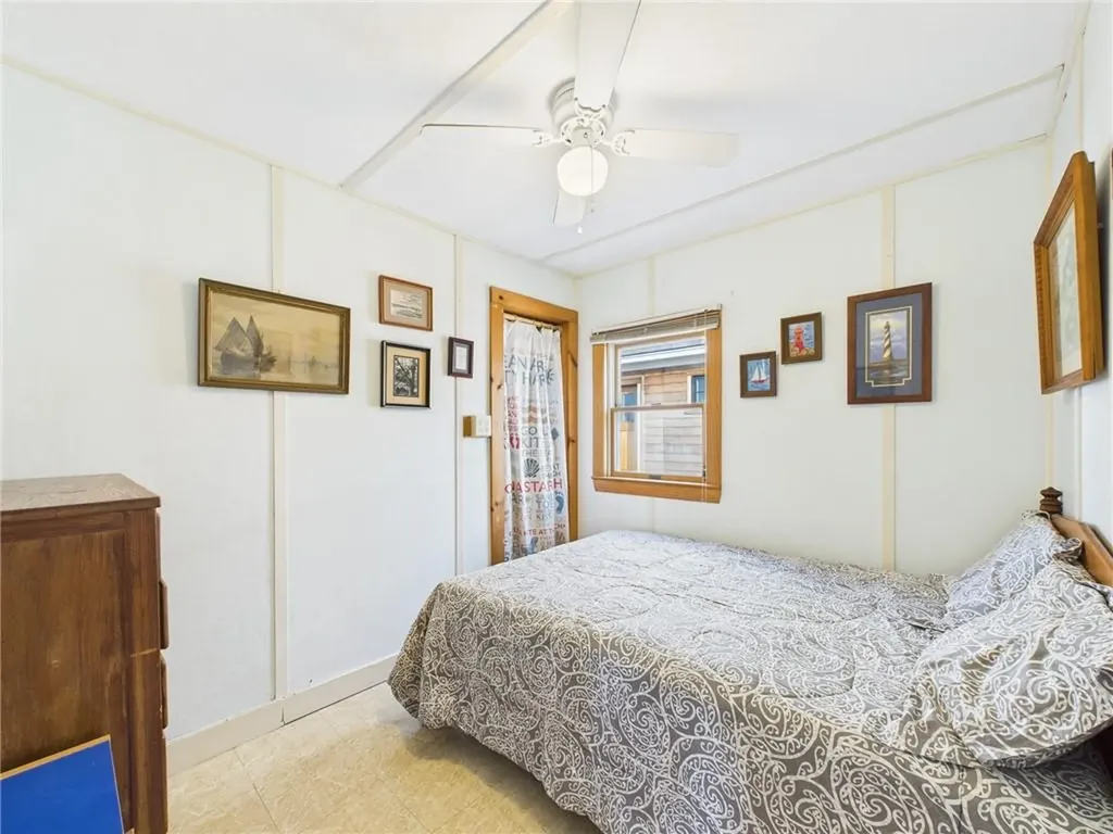 1140 Succotash Road Narragansett RI 02879