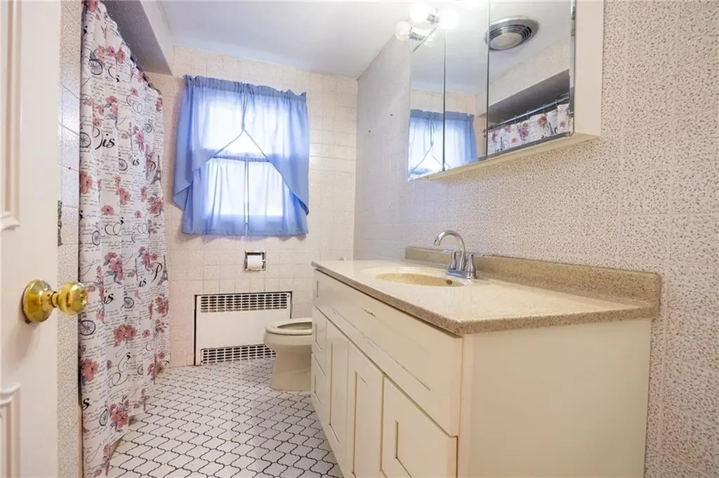31 Celestia Avenue Cranston RI 02920