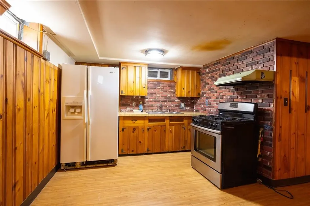 31 Celestia Avenue Cranston RI 02920