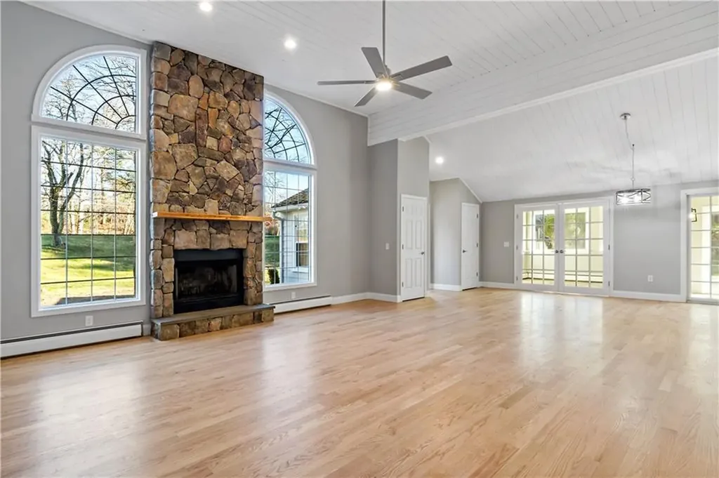 1268 Main Street Coventry RI 02816