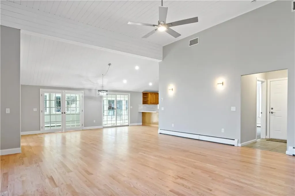 1268 Main Street Coventry RI 02816