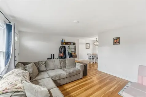 31 Charles Street North Kingstown RI 02852