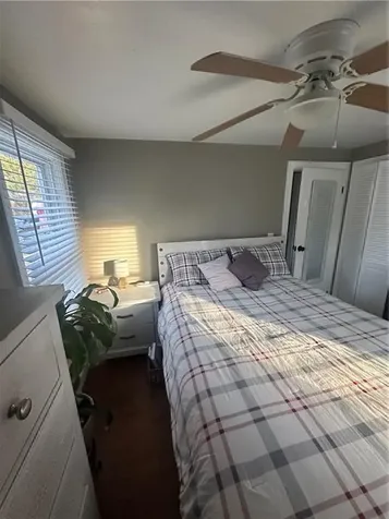 16 Smith Street Bristol RI 02890